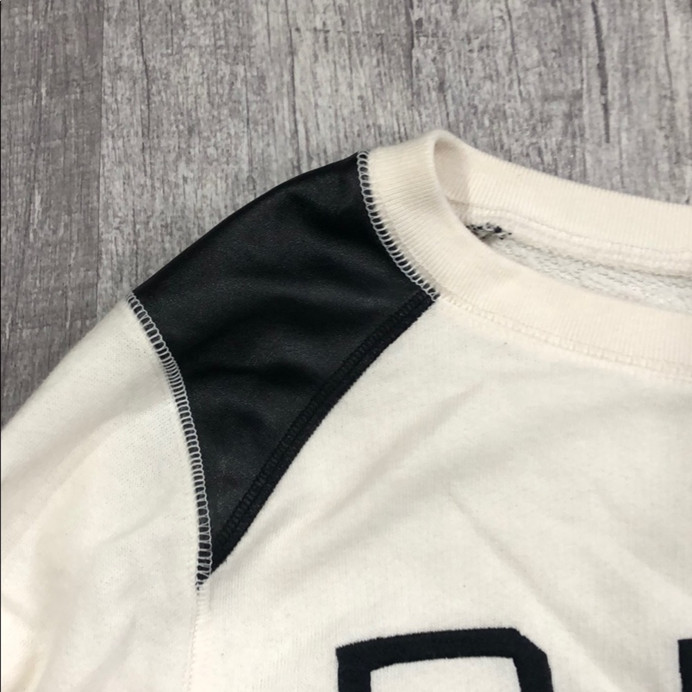 Cream crew neck - Picture 4 of 7